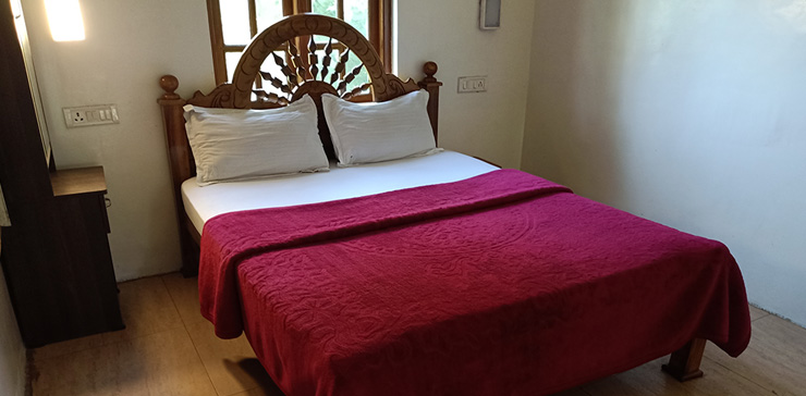 Bedroom 3 on the first floor of Green Cottage