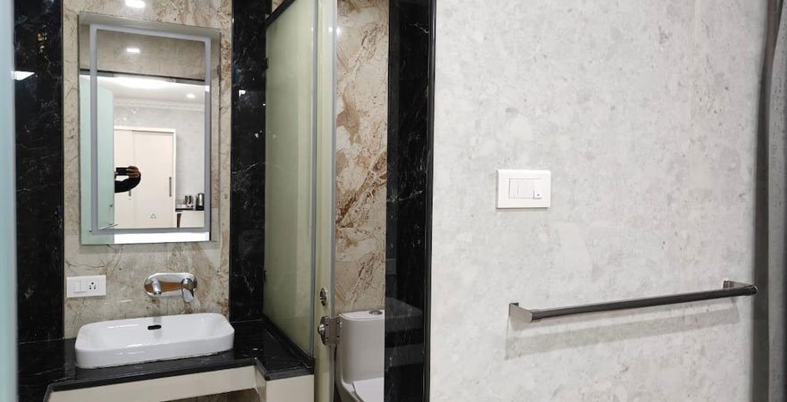 arasan-residency-bathroom