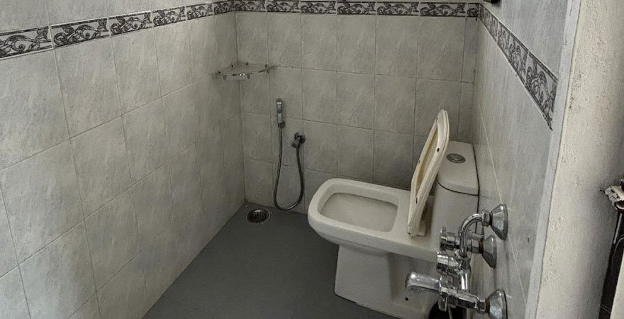 bathroom-1