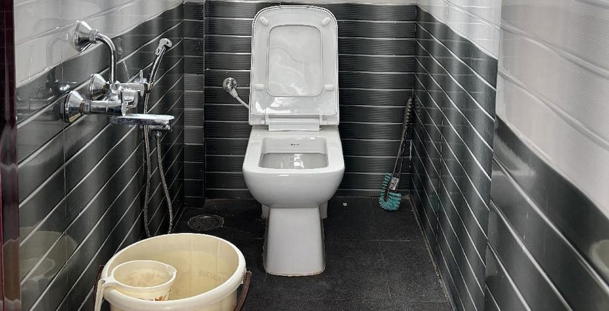 bathroom-2