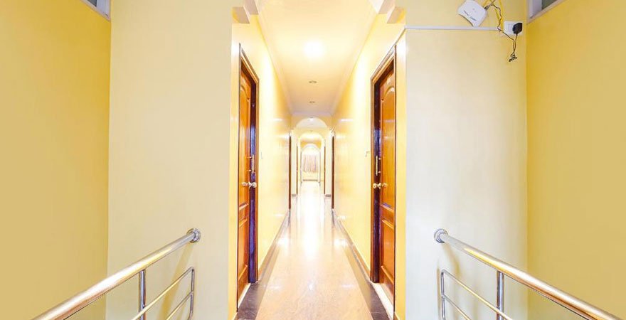 orchid-inn-interior