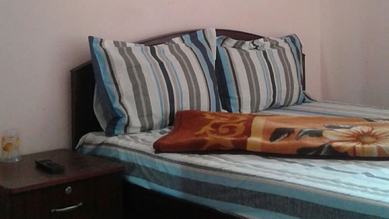 Comfortable double bed