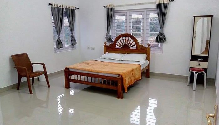 House 3